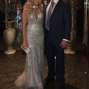 Mac Duggal Silver Beaded Gown Size 6 STYLE 50455D